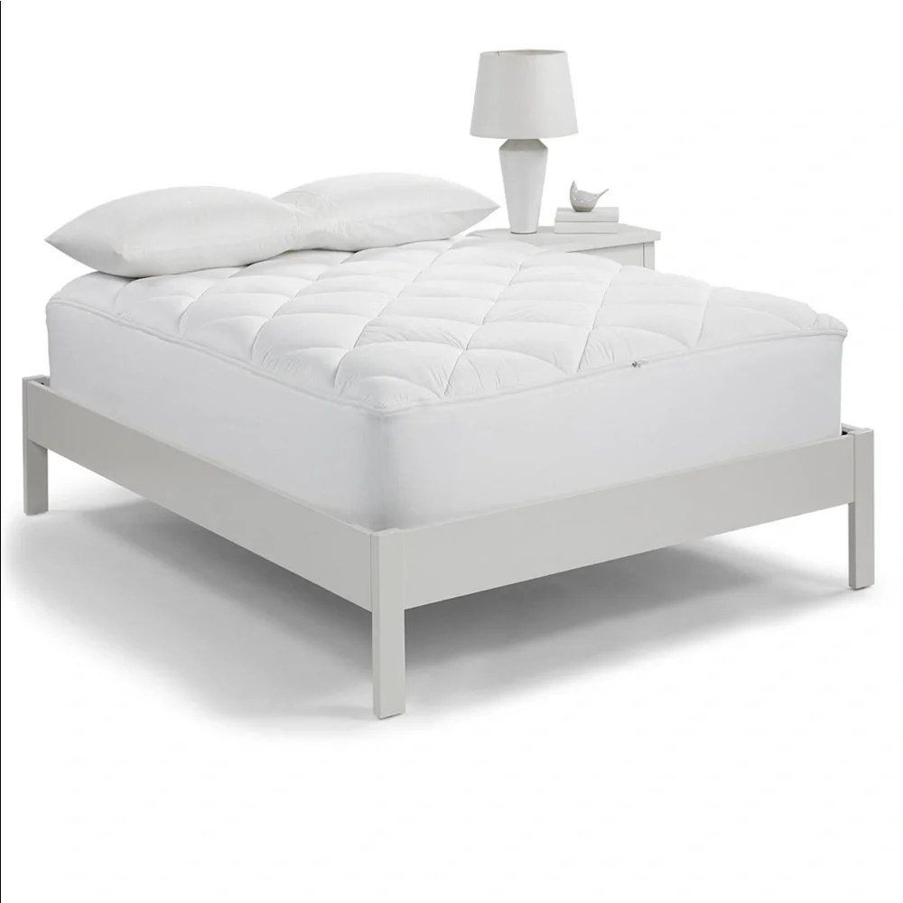 Serta Luxury Firm Antimicrobial Mattress Pad 300 Threadcount, Queen